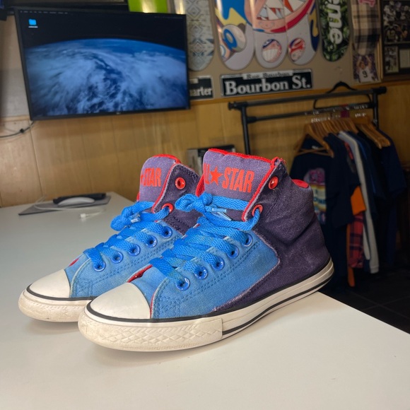 Converse Chuck Taylor All Star high-top sneakers, blue and purple youth size 5 - Picture 1 of 8